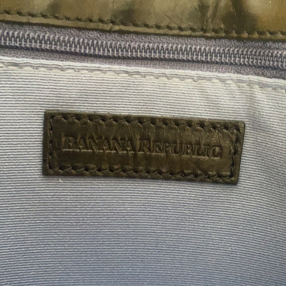 Banana Republic Floral Laser Cut Black Leather Flap Shoulder Bag - Picture 11 of 11